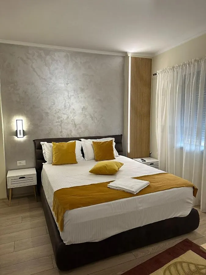 City Center Tirana Luxury Orange Apartment 9A