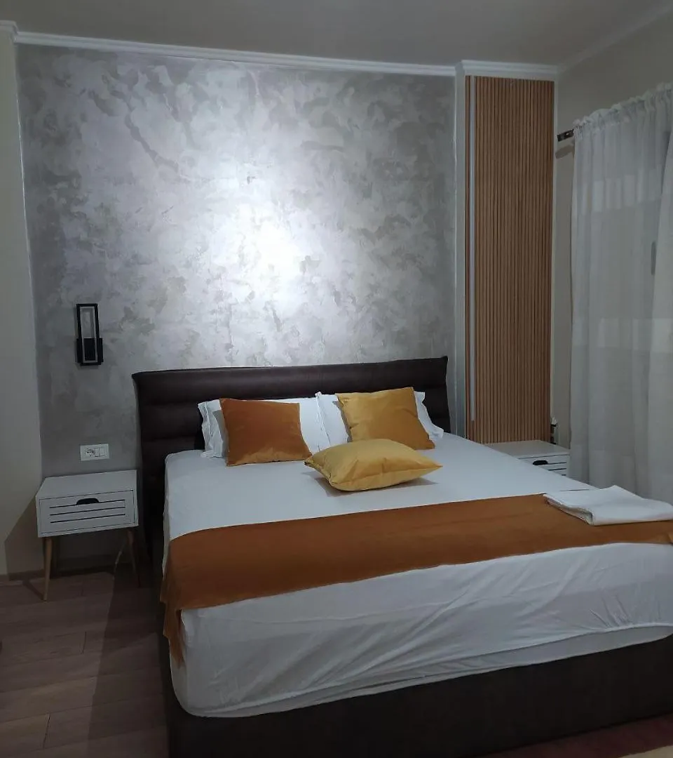 City Center Tirana Luxury Orange Apartment 9A